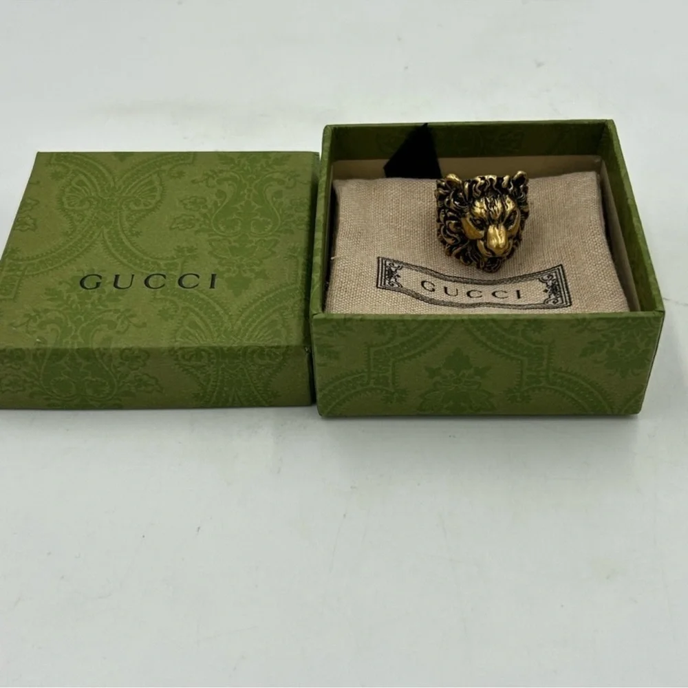 Gucci iconic Lionhead gold tone ring size 10.5 made in Italy